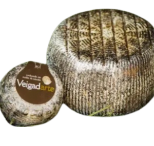 Queso semicurado de cabra con malta de cebada